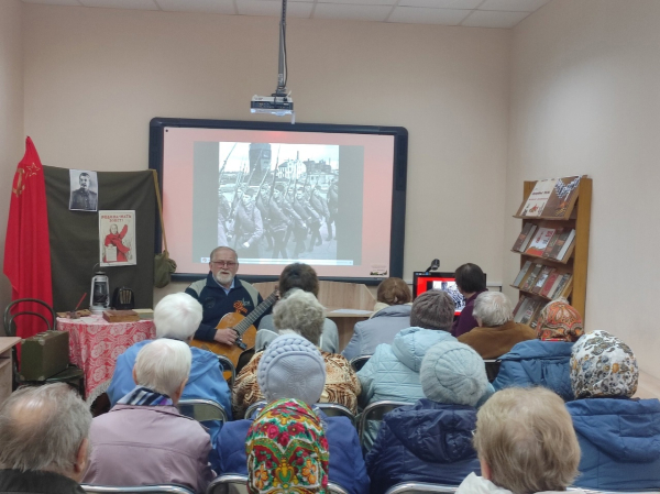 Литературно-музыкальный вечер «Ваш подвиг будет жить в веках»